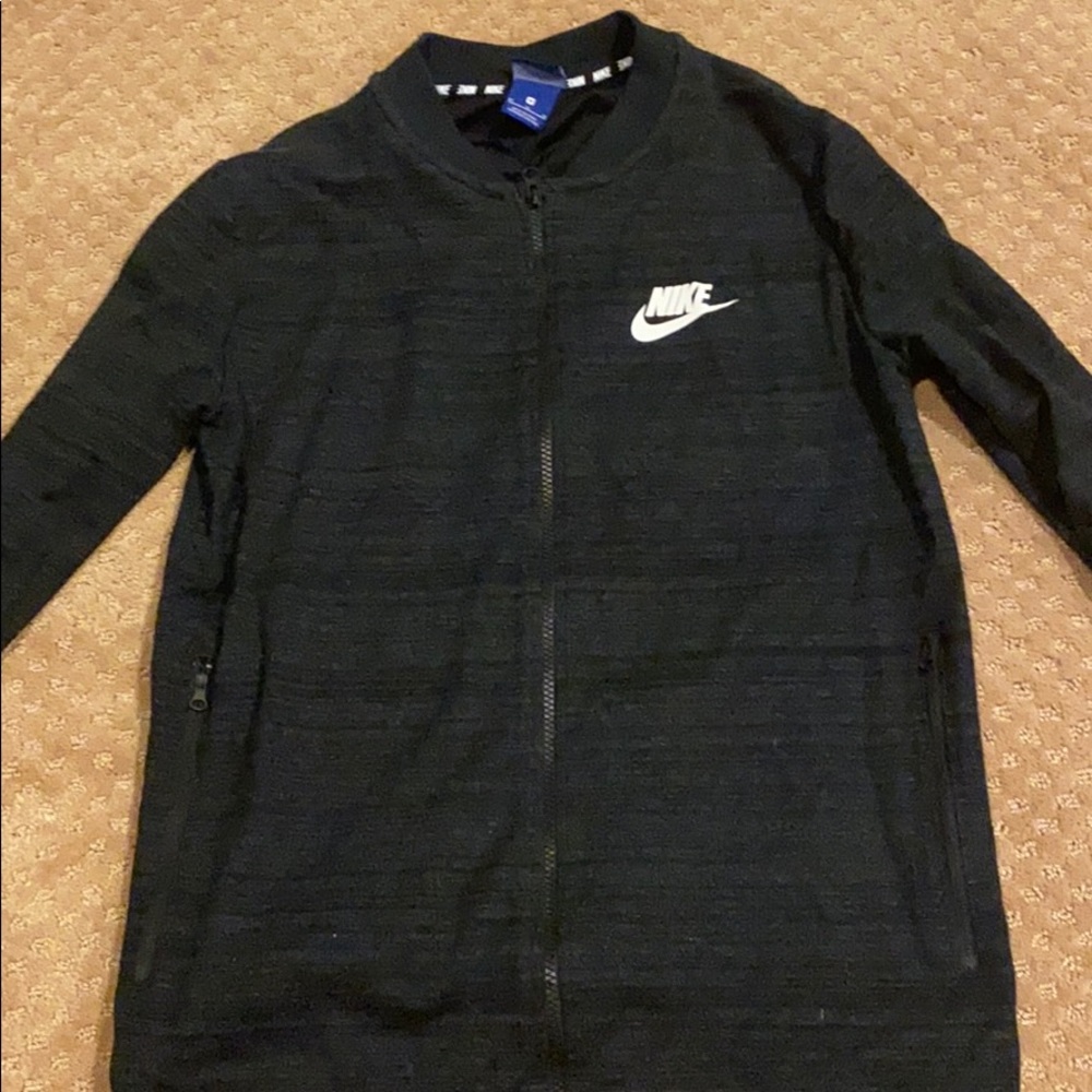 Nike men’s zip up athletic jacket